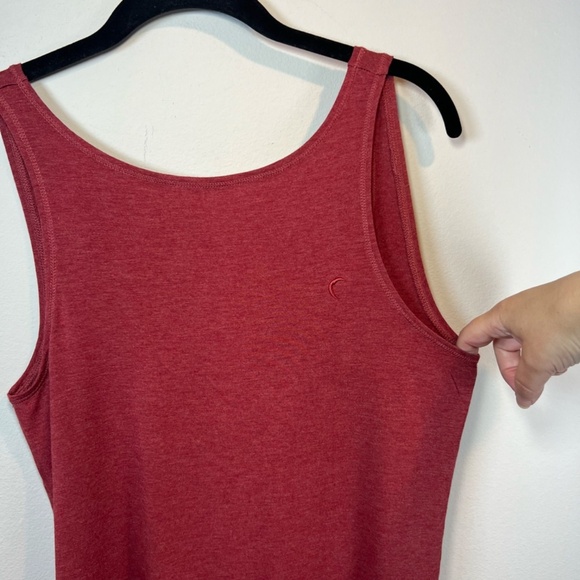 Zyia Active Women's Swirl Twist Back Tank Top Red Burgundy Open Back Stretch  XS - Picture 4 of 11